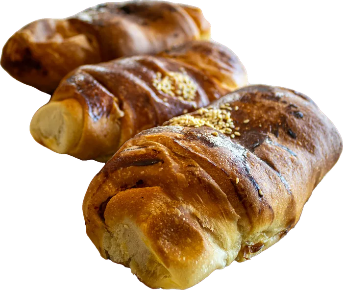 Filled pastry rolls
