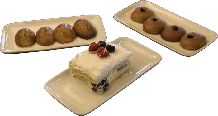 Cake slice served with şekerpare